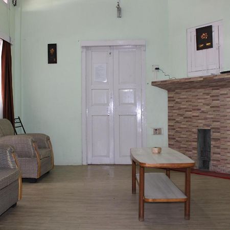 Harry'S Bed And Breakfast1 Шиллонг Экстерьер фото